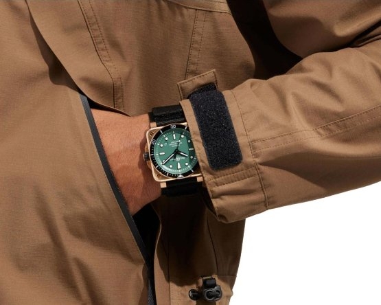 Bell & Ross柏莱士全新推出BR 03-92 Diver Black & Green Bronz